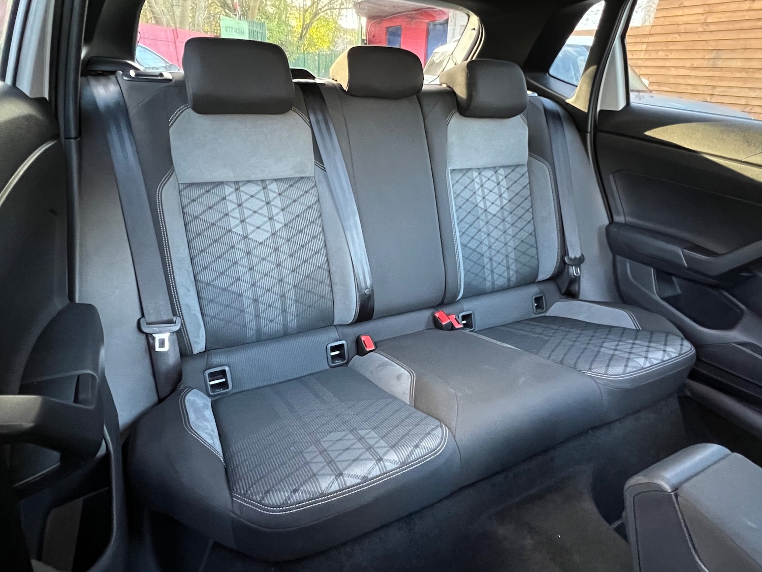 Used Volkswagen Polo 2024 for sale - 76739394: Photo 11