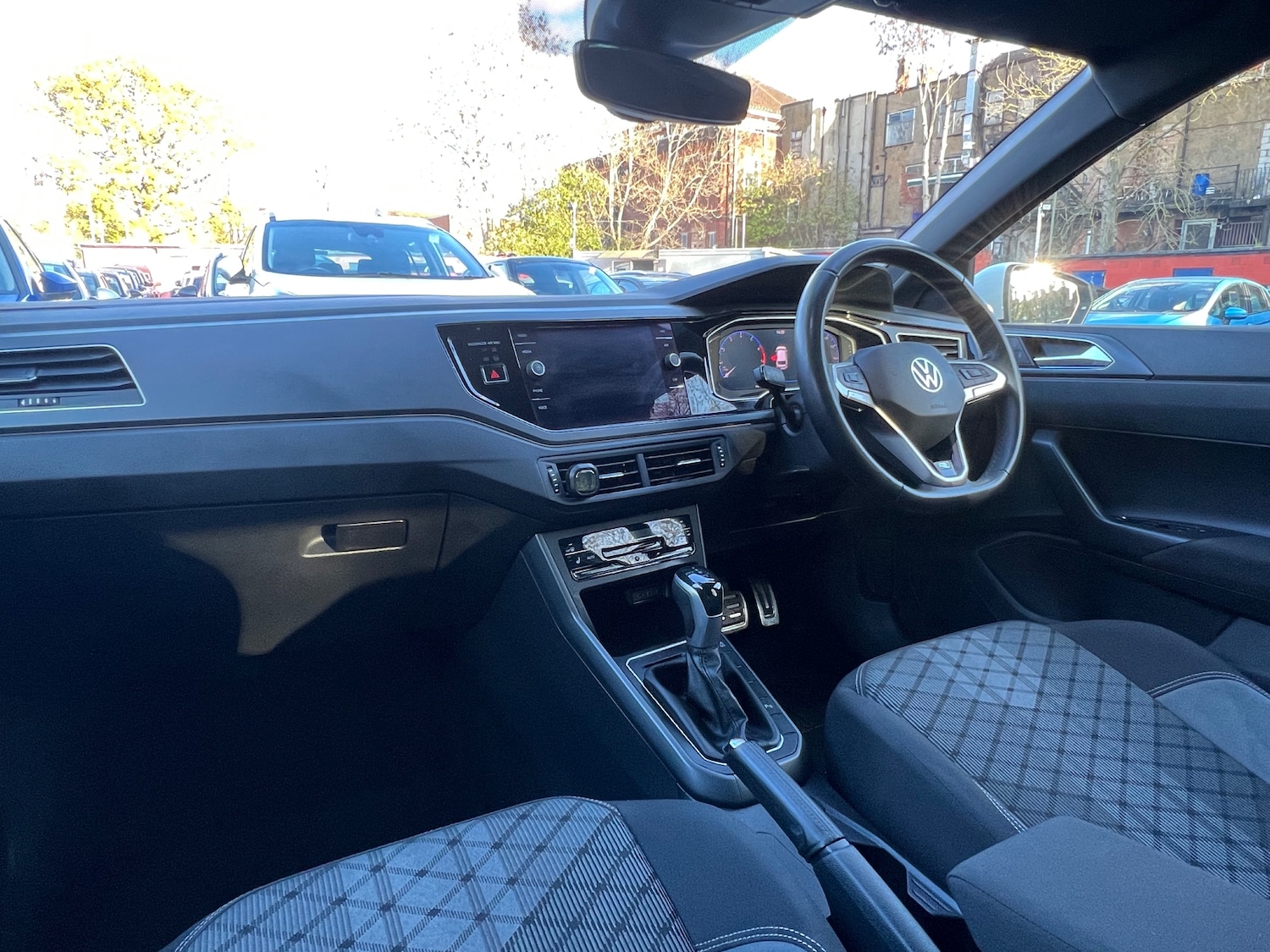 Used Volkswagen Polo 2024 for sale - 76739394: Photo 15