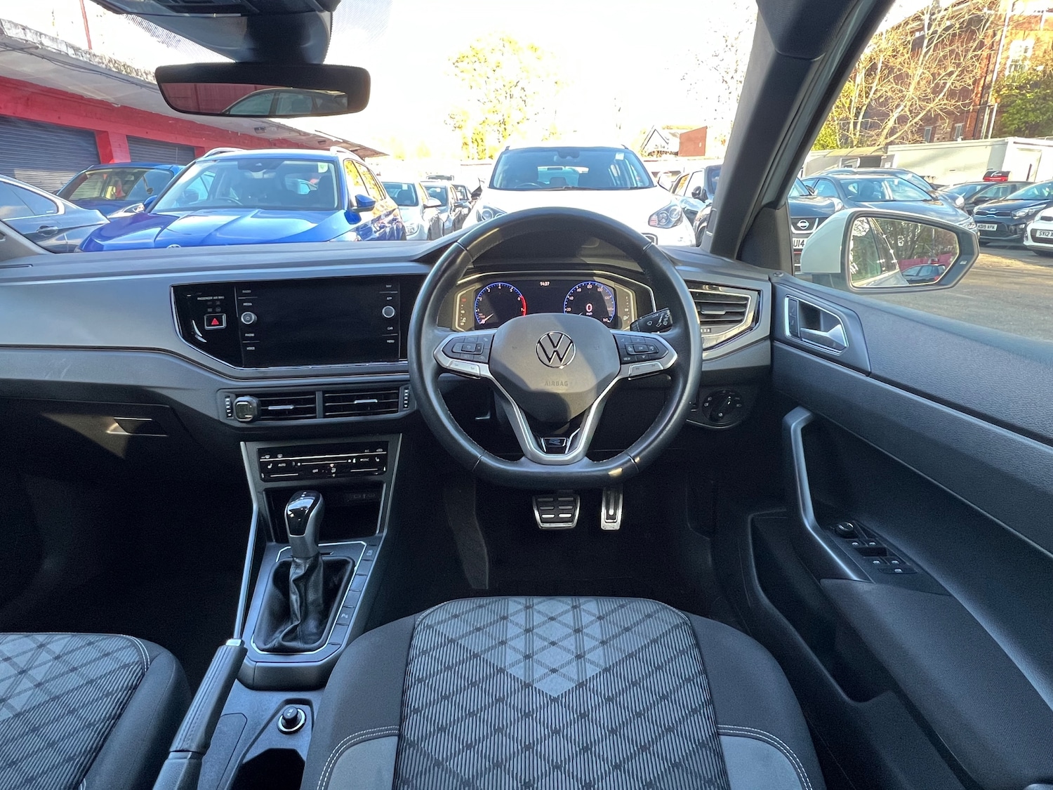 Used Volkswagen Polo 2024 for sale - 76739394: Photo 18