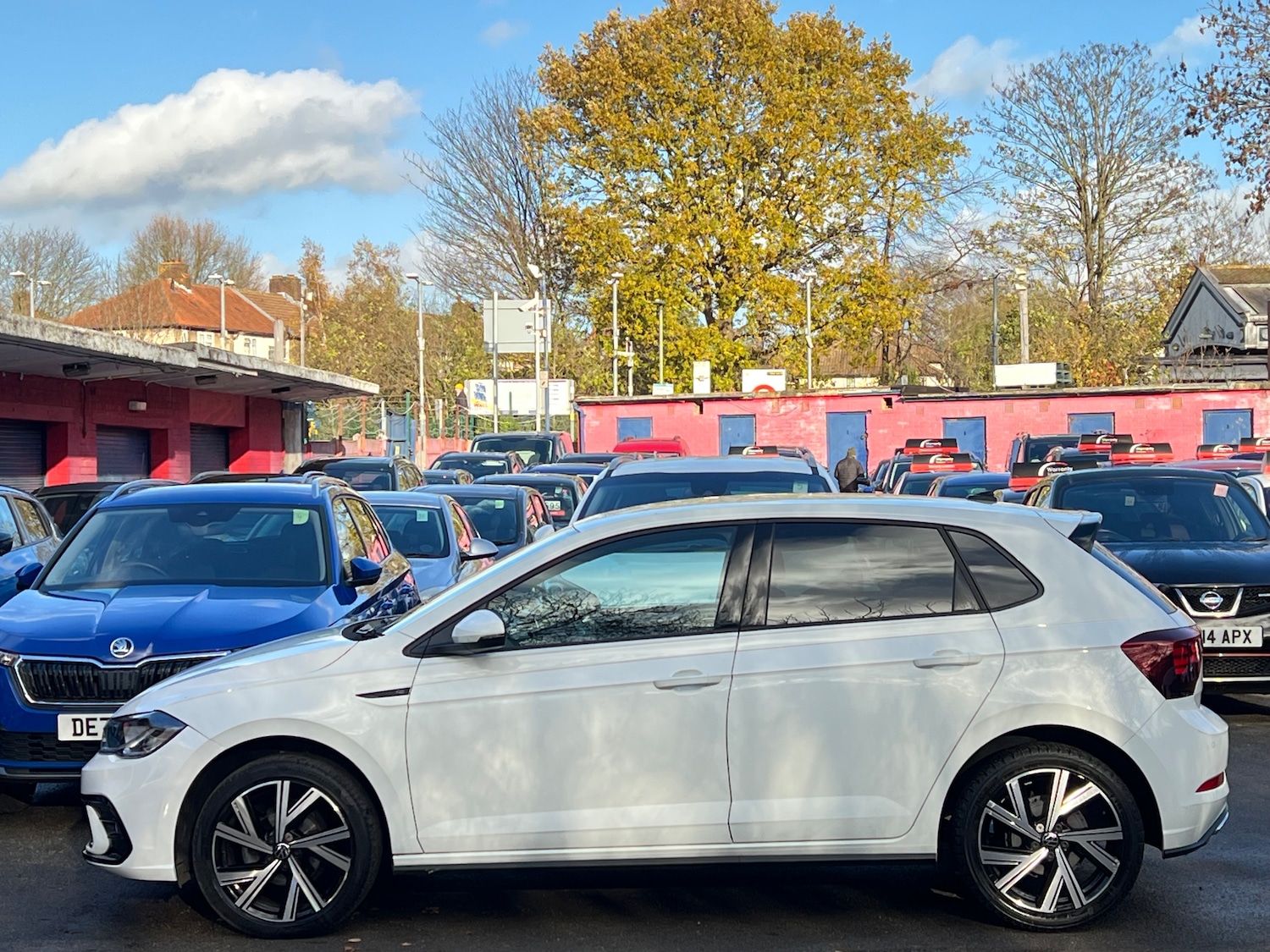 Used Volkswagen Polo 2024 for sale - 76739394: Photo 4