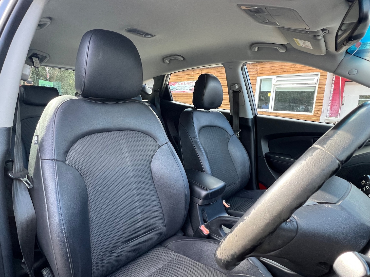 Used Hyundai Ix35 2015 for sale - 76292862: Photo 10
