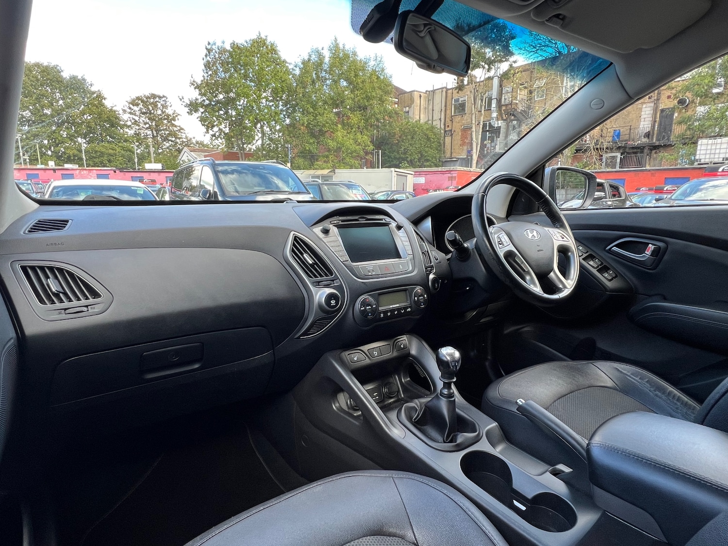 Used Hyundai Ix35 2015 for sale - 76292862: Photo 15