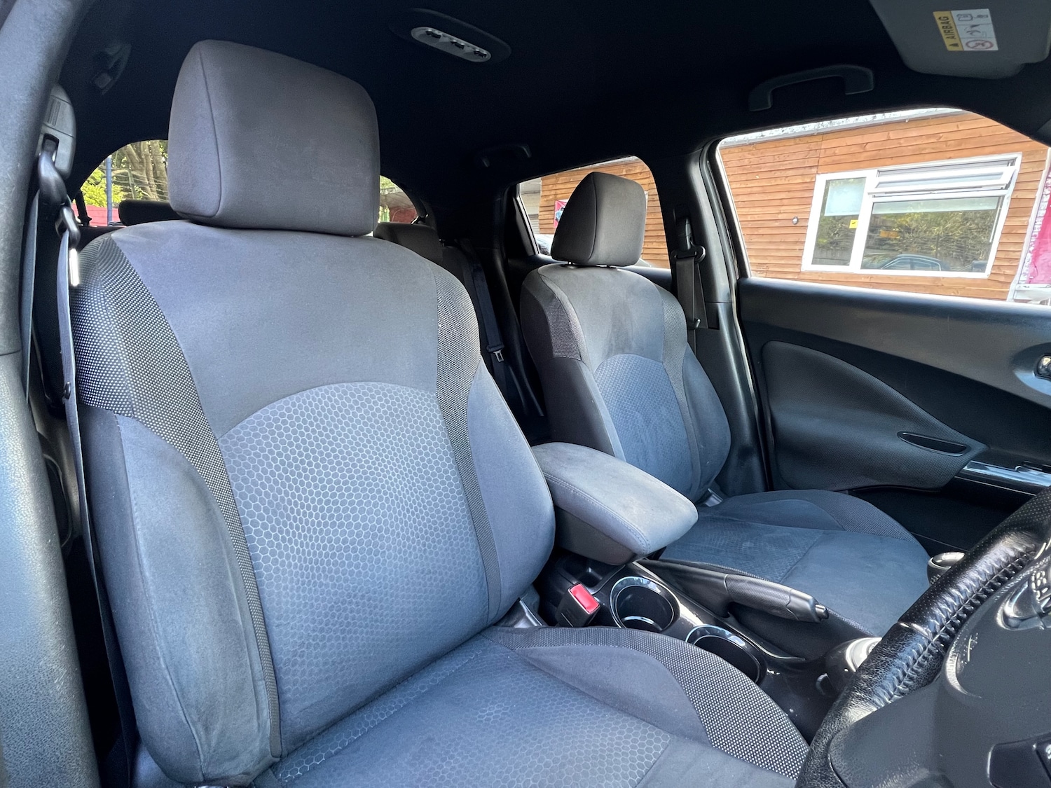 Used Nissan Juke 2015 for sale - 76386889: Photo 10