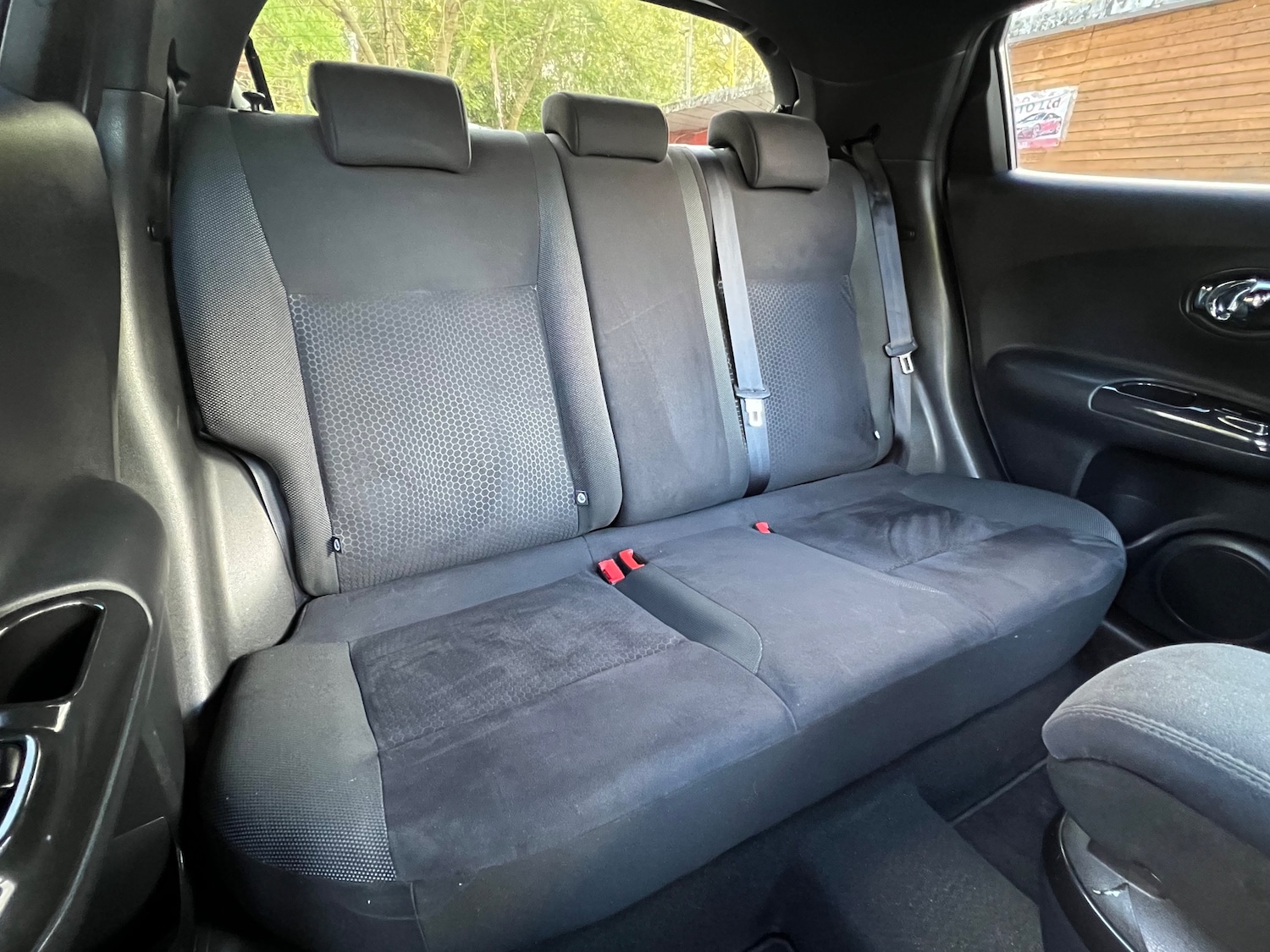 Used Nissan Juke 2015 for sale - 76386889: Photo 11