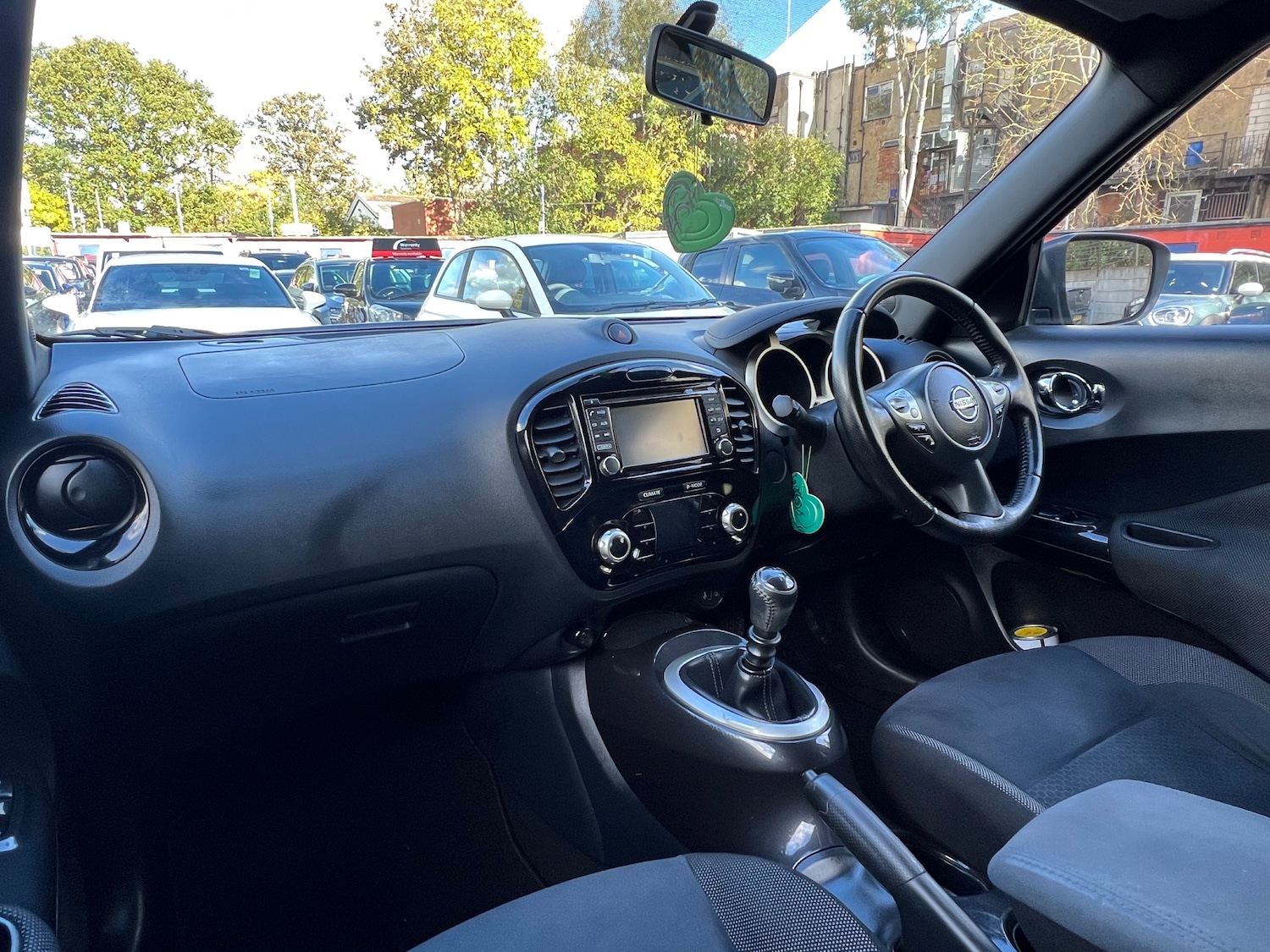 Used Nissan Juke 2015 for sale - 76386889: Photo 15