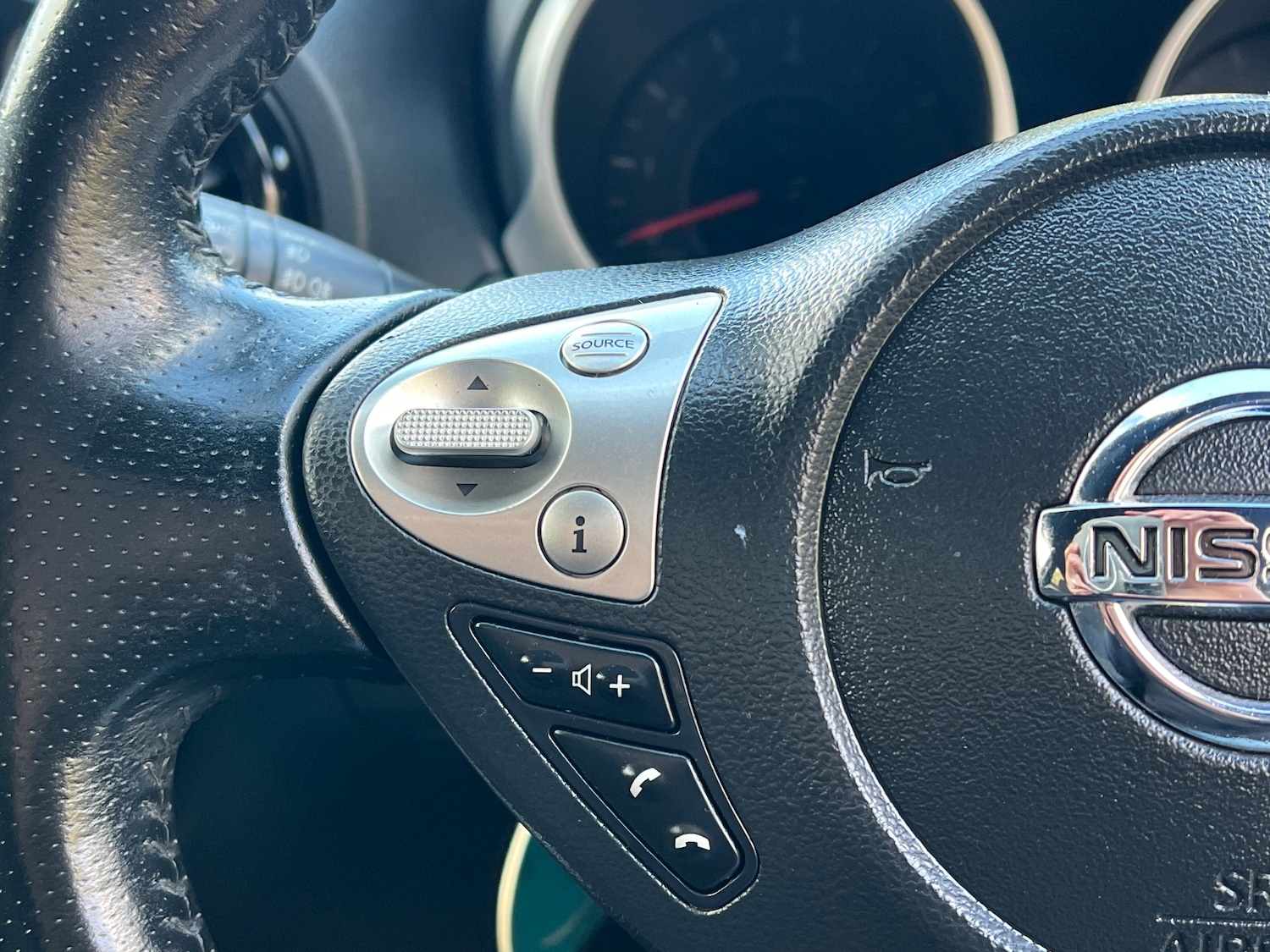 Used Nissan Juke 2015 for sale - 76386889: Photo 20