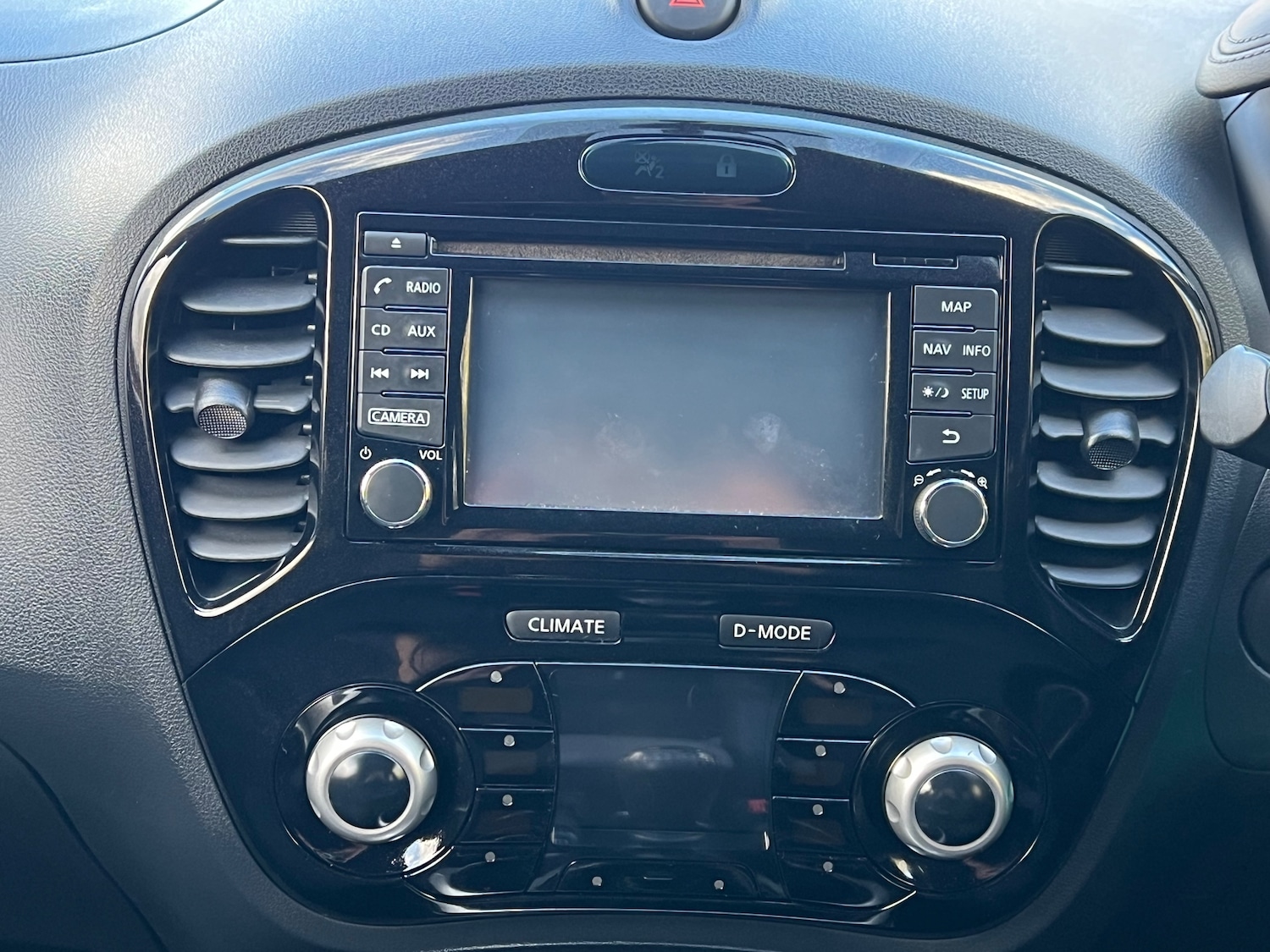 Used Nissan Juke 2015 for sale - 76386889: Photo 25