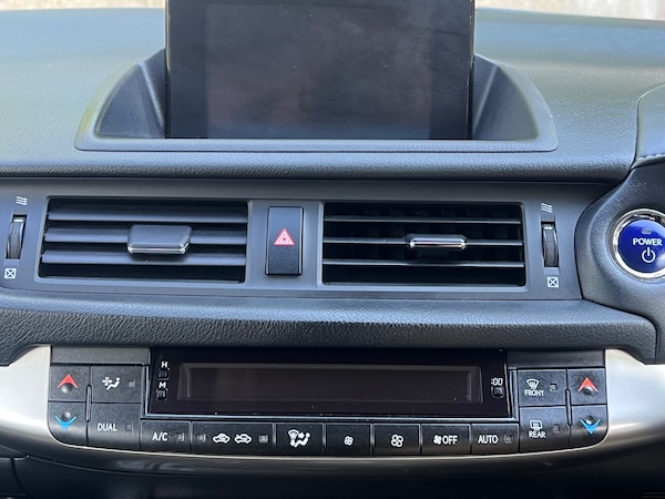Used Lexus CT 2015 for sale - 75088752: Photo 30