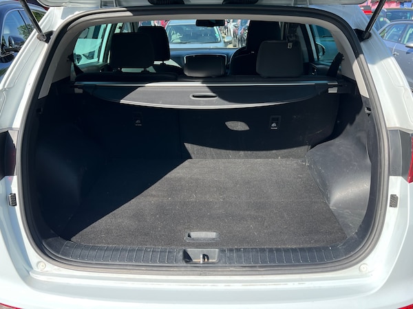 Used Kia Sportage 2018 for sale - 74650651: Photo 12