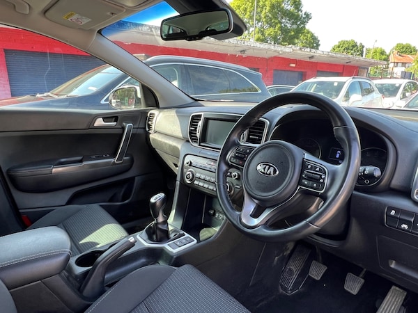 Used Kia Sportage 2018 for sale - 74650651: Photo 9