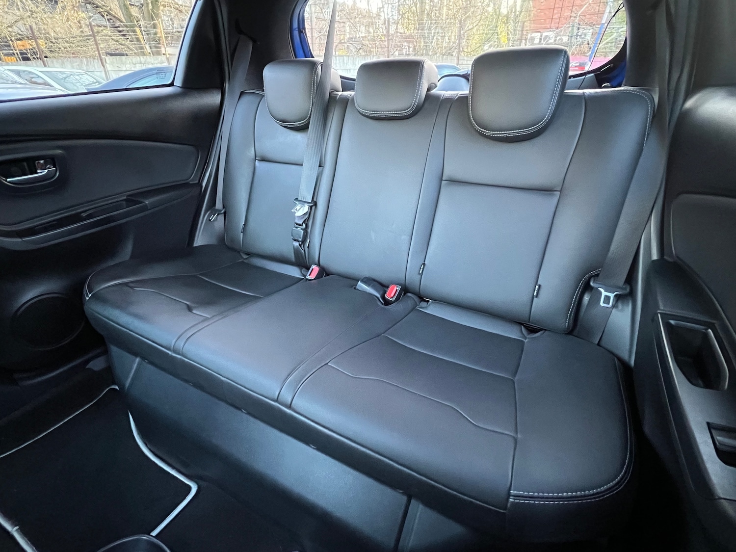 Used Toyota Yaris 2018 for sale - 76604325: Photo 13