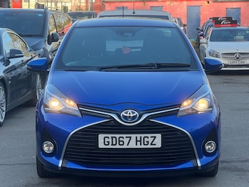 Used Toyota Yaris 2018 for sale - 76604325: Photo