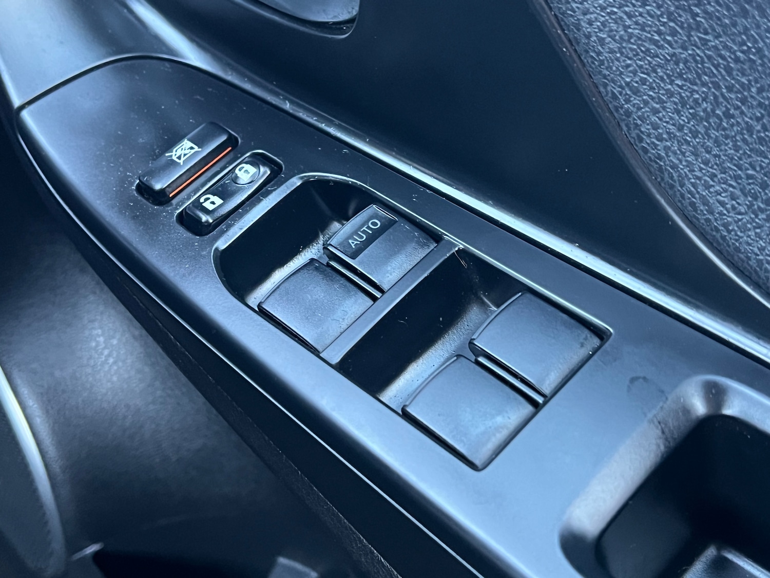 Used Toyota Yaris 2018 for sale - 76604325: Photo 31