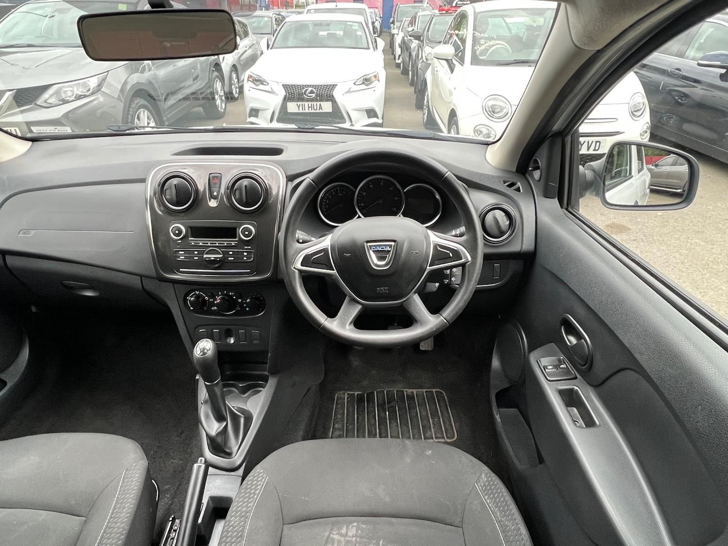Used Dacia Sandero 2018 for sale - 76305275: Photo 17