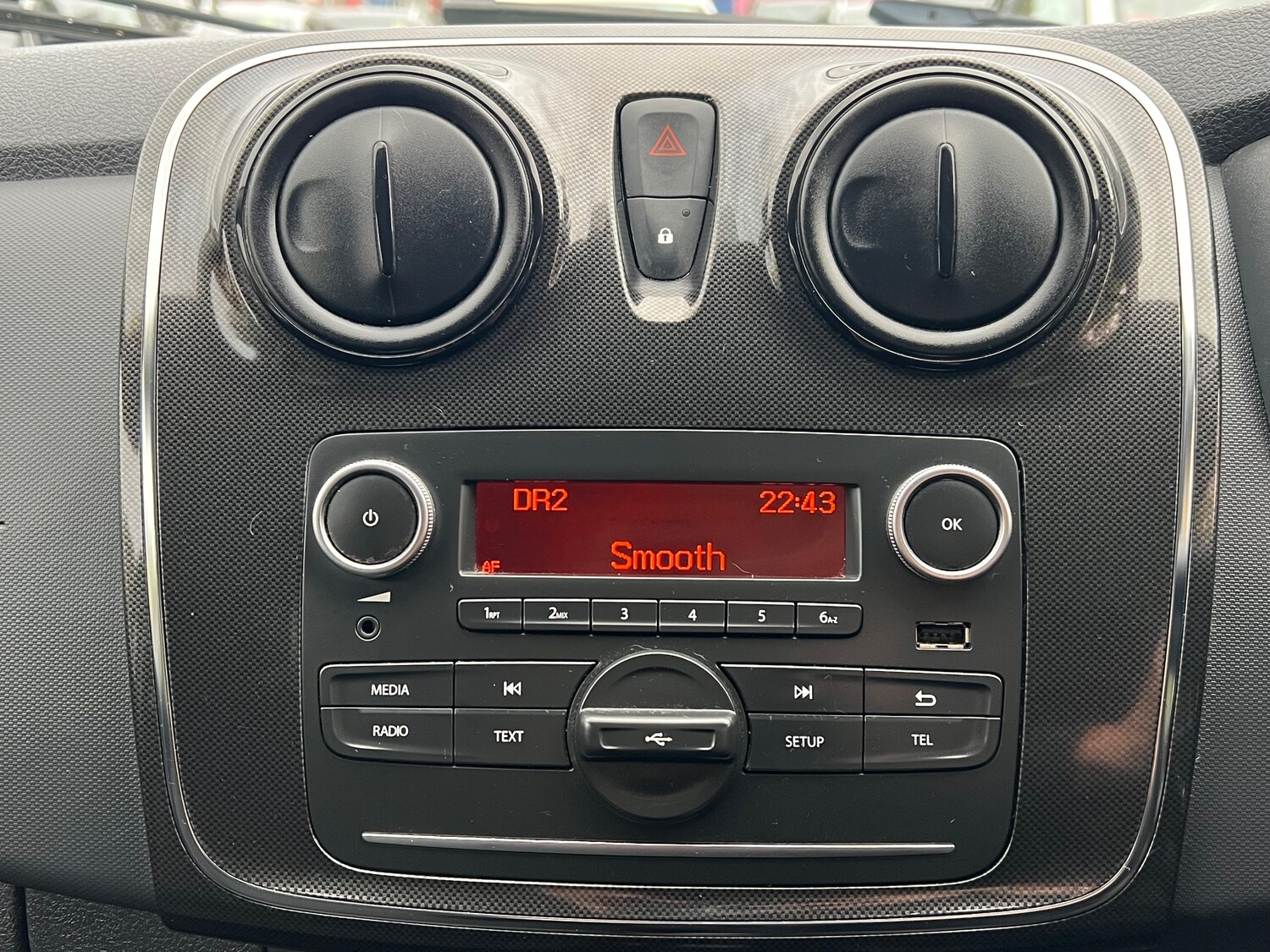 Used Dacia Sandero 2018 for sale - 76305275: Photo 25