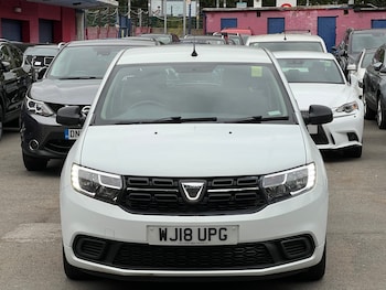 Used Dacia Sandero 2018 for sale - 76305275: Photo