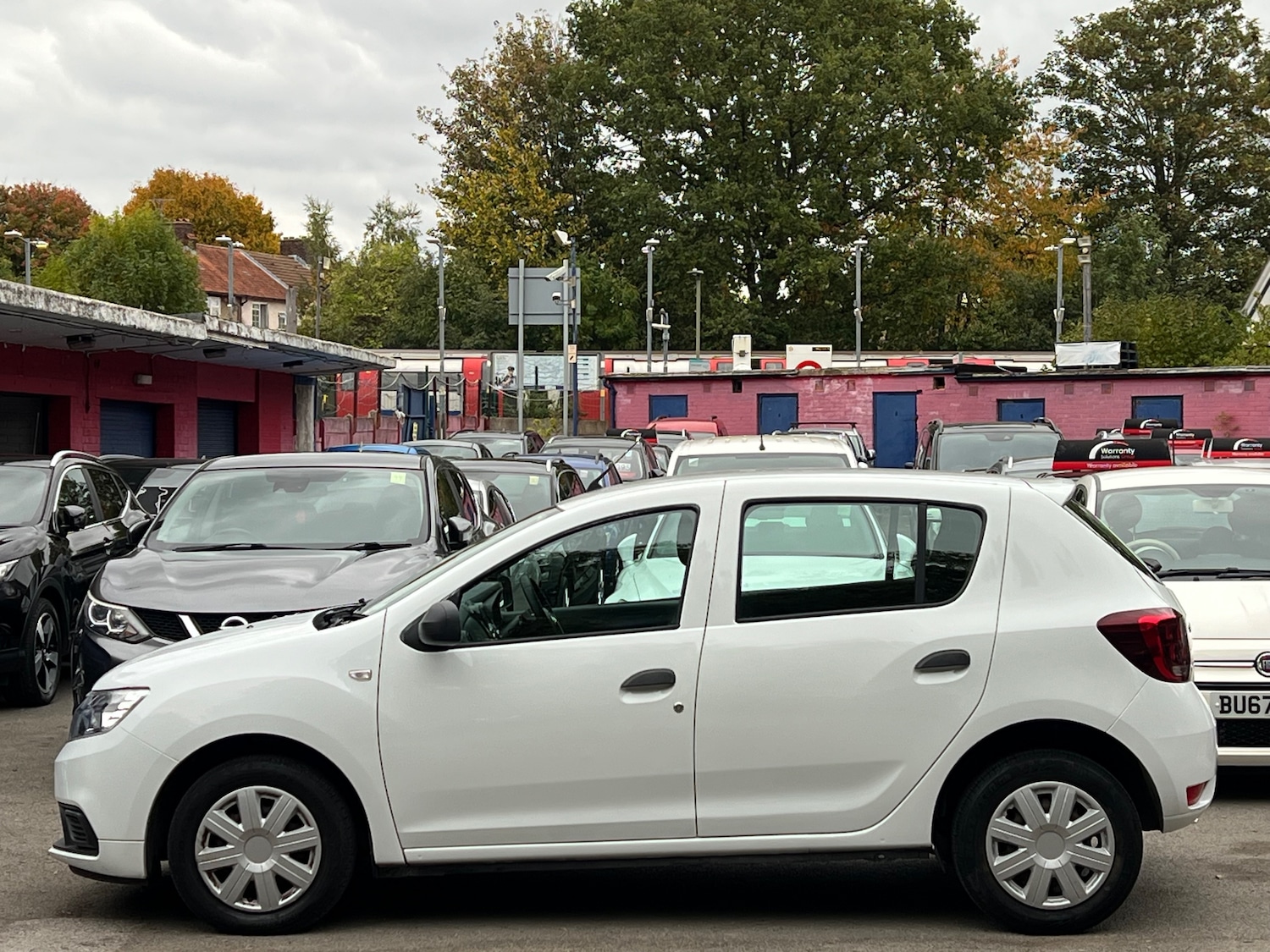 Used Dacia Sandero 2018 for sale - 76305275: Photo 4