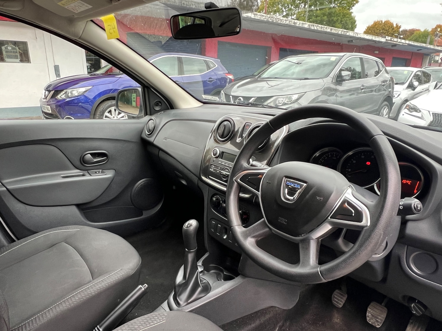 Used Dacia Sandero 2018 for sale - 76305275: Photo 9