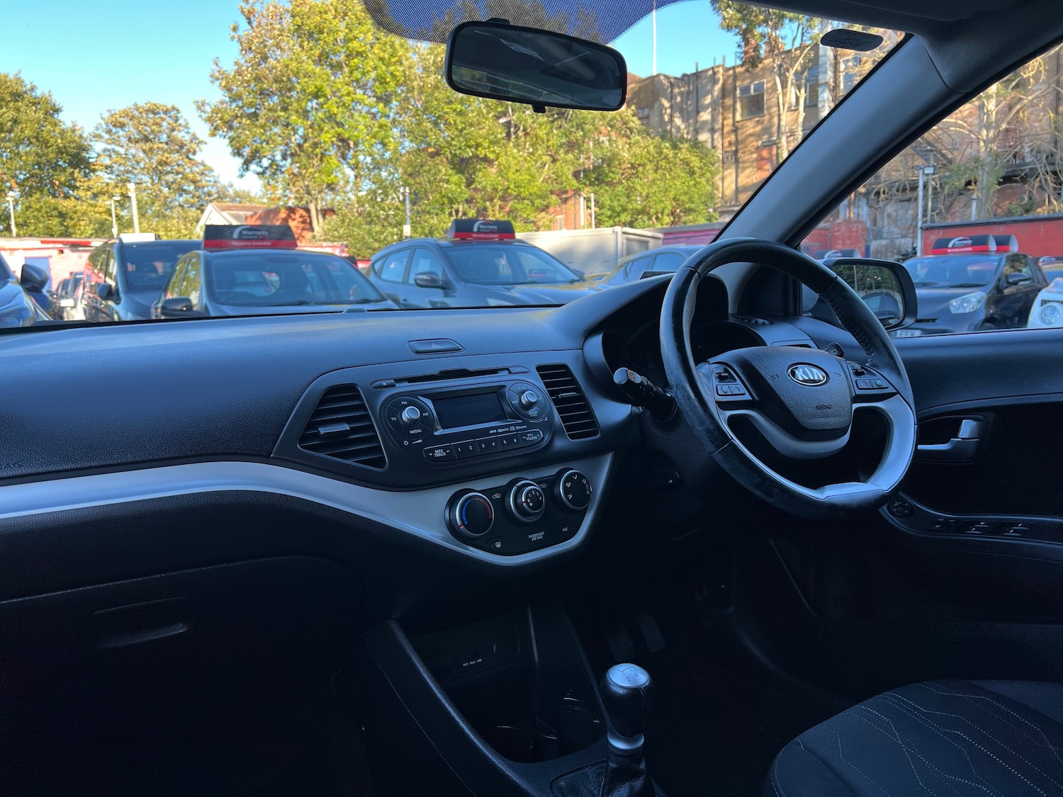 Used Kia Picanto 2014 for sale - 76211706: Photo 15