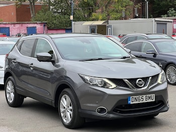 Used Nissan Qashqai 2015 for sale - 76292853: Photo