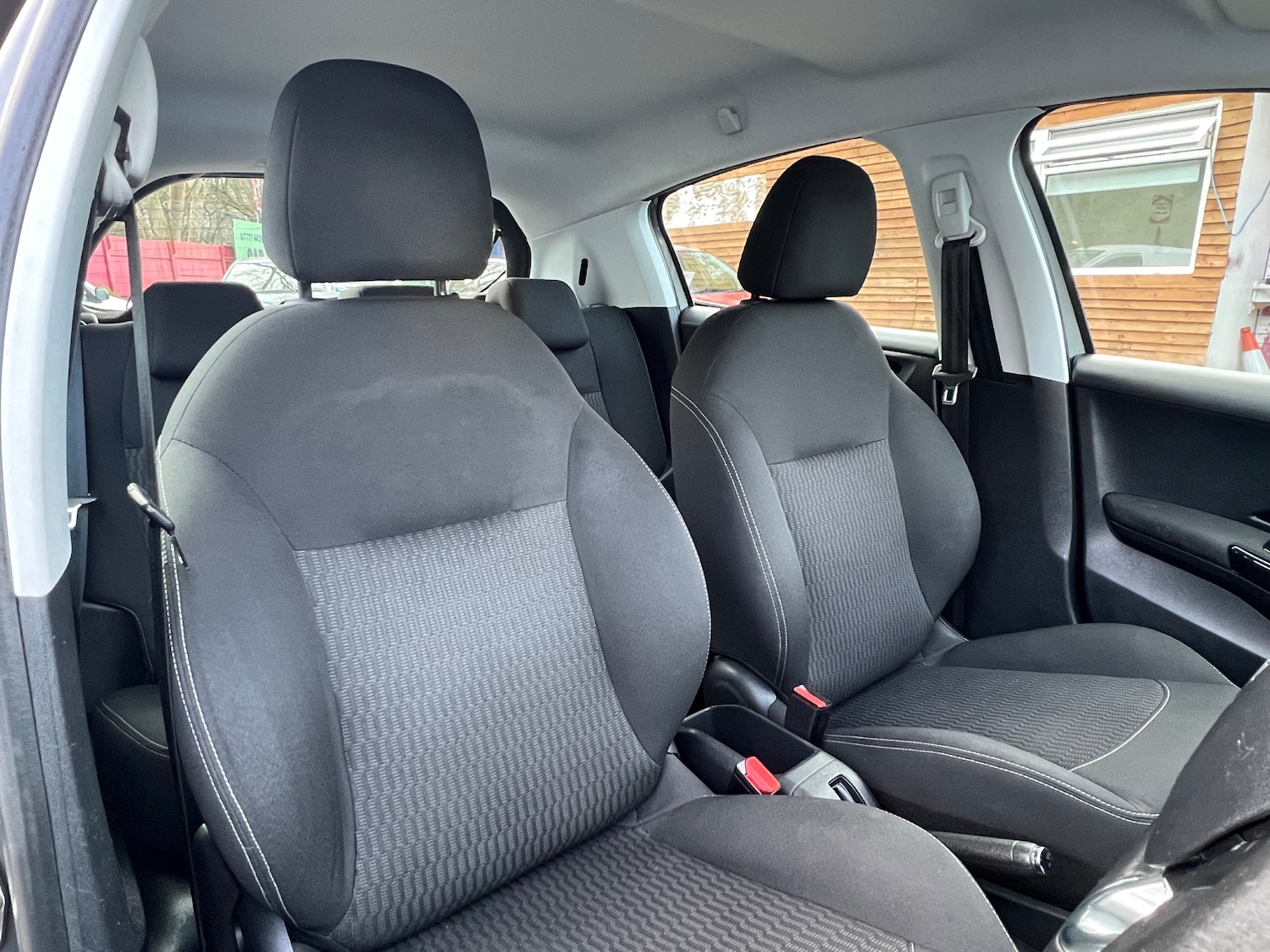 Used Peugeot 208 2018 for sale - 77394209: Photo 10