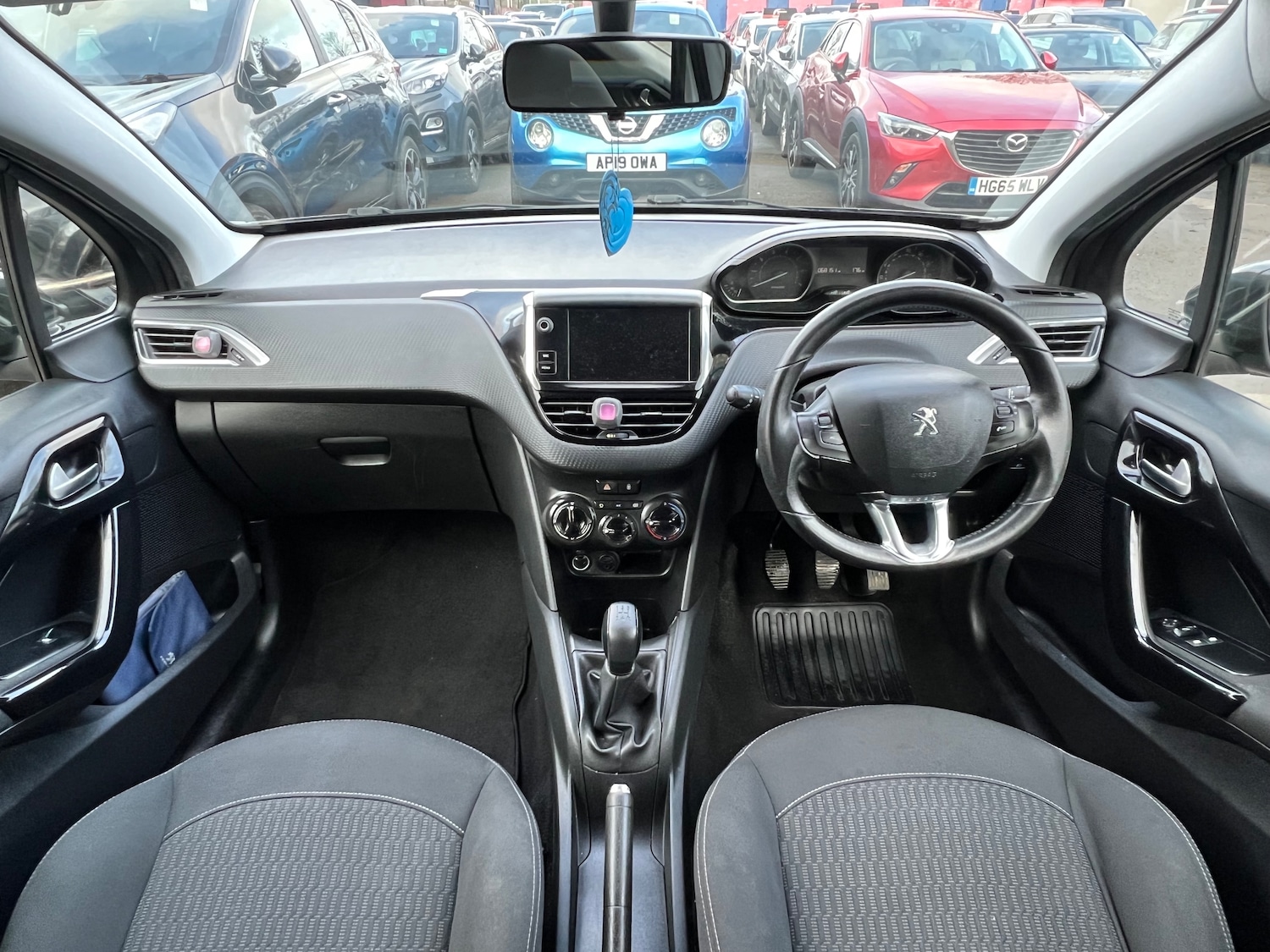 Used Peugeot 208 2018 for sale - 77394209: Photo 16
