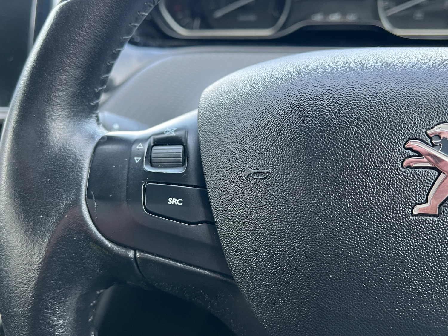 Used Peugeot 208 2018 for sale - 77394209: Photo 20