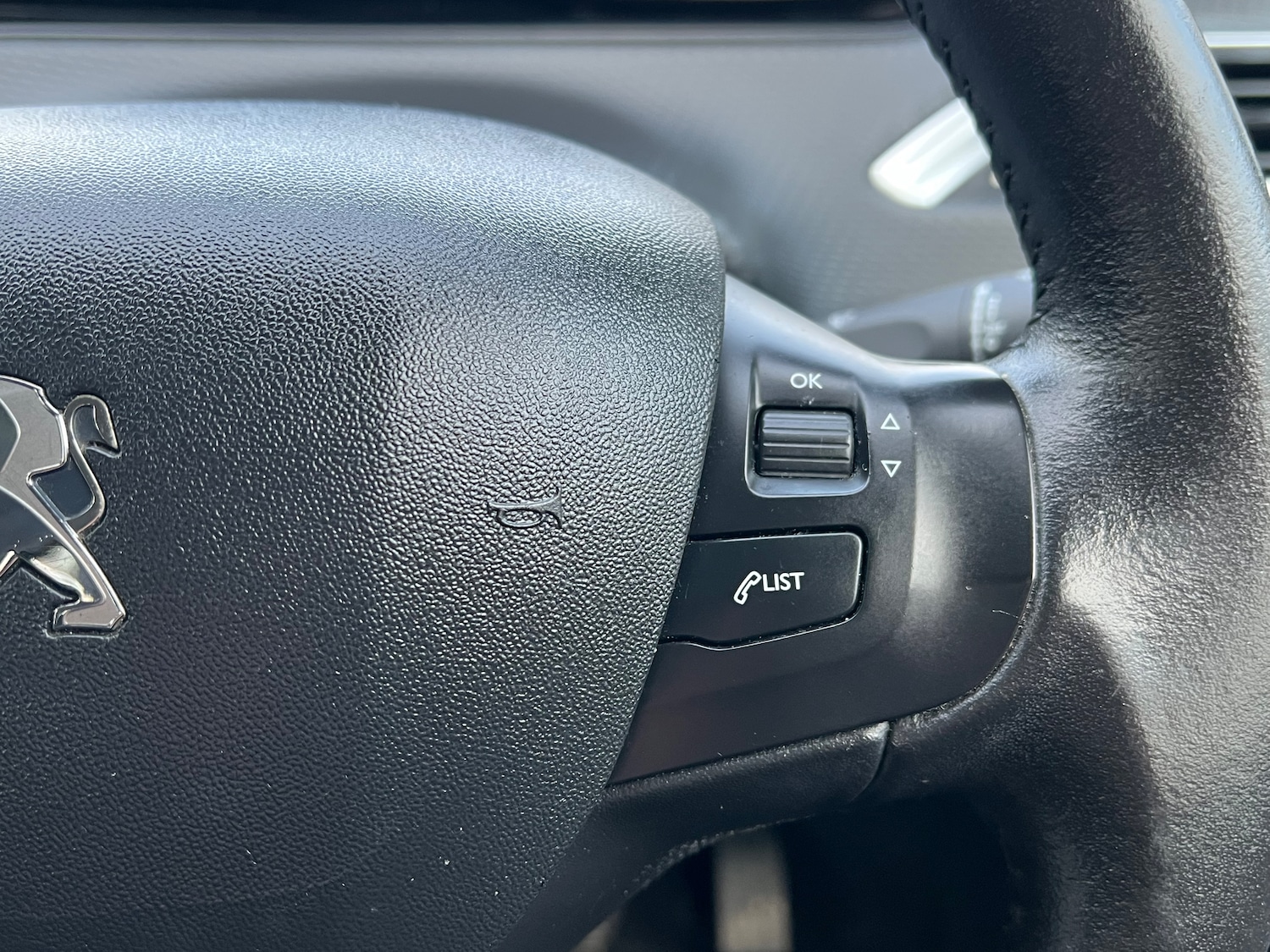 Used Peugeot 208 2018 for sale - 77394209: Photo 21