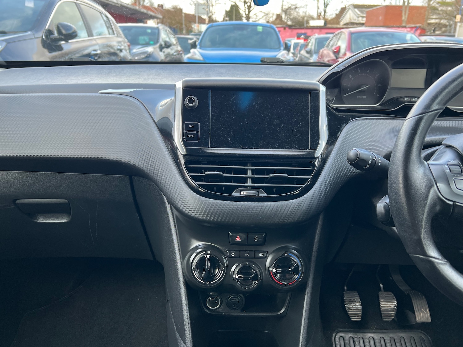 Used Peugeot 208 2018 for sale - 77394209: Photo 24