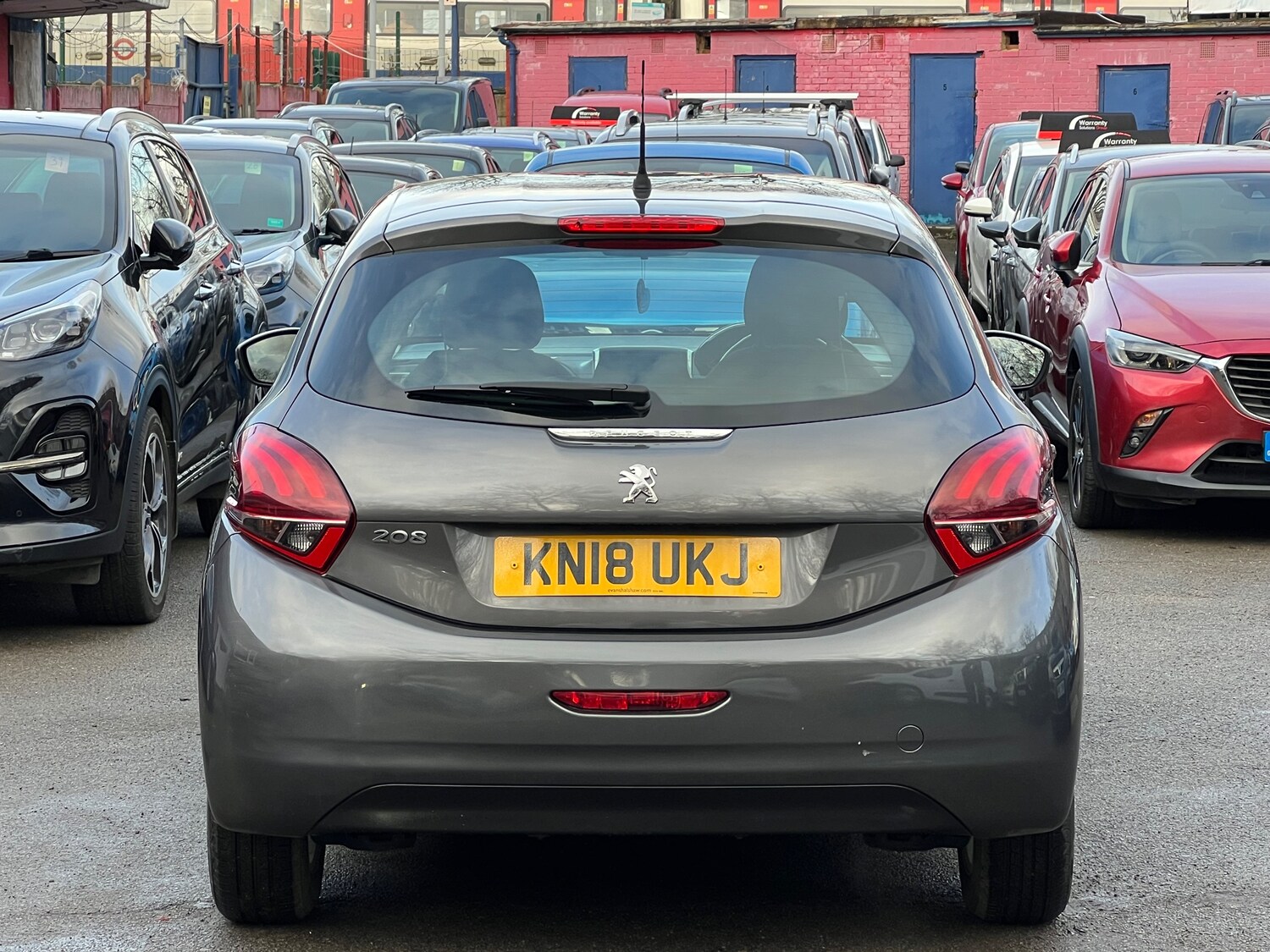 Used Peugeot 208 2018 for sale - 77394209: Photo 6
