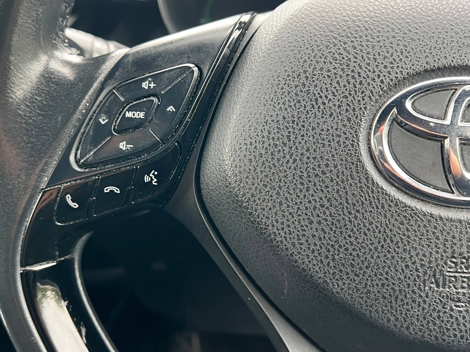 Used Toyota C-HR 2020 for sale - 76149194: Photo 19