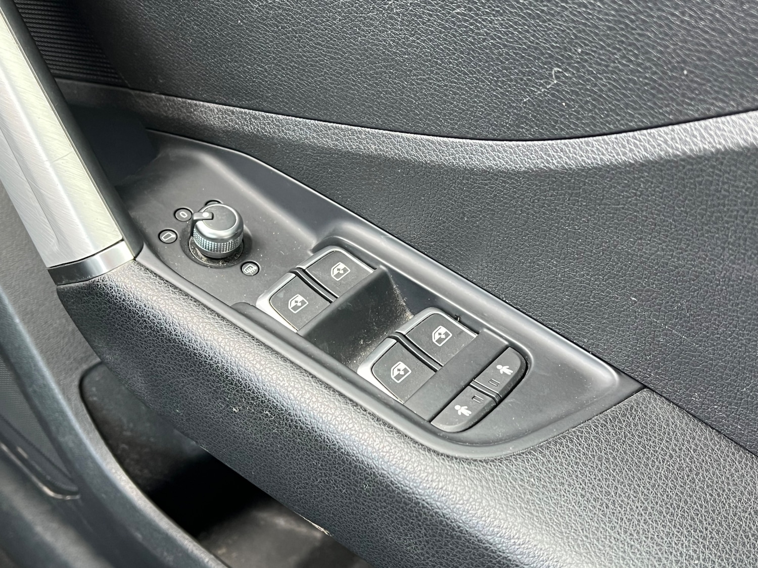 Vehicle 33