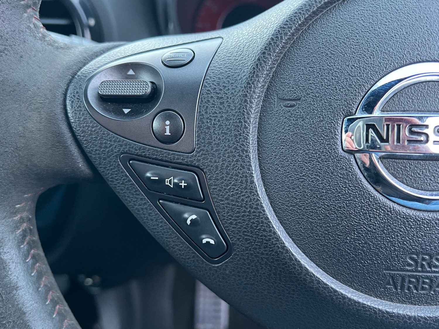 Used Nissan Juke 2014 for sale - 76711943: Photo 21