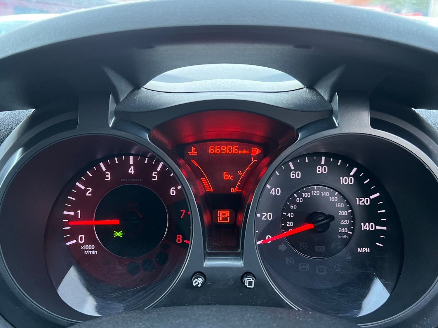 Used Nissan Juke 2014 for sale - 76711943: Photo 24