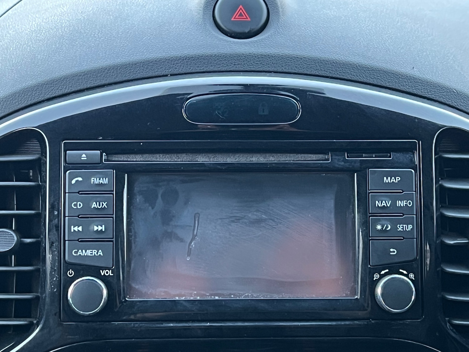 Used Nissan Juke 2014 for sale - 76711943: Photo 26