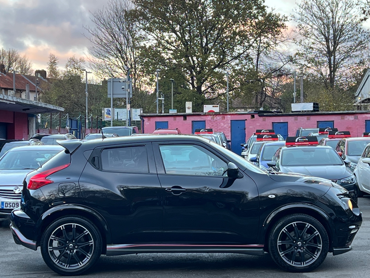 Used Nissan Juke 2014 for sale - 76711943: Photo 8