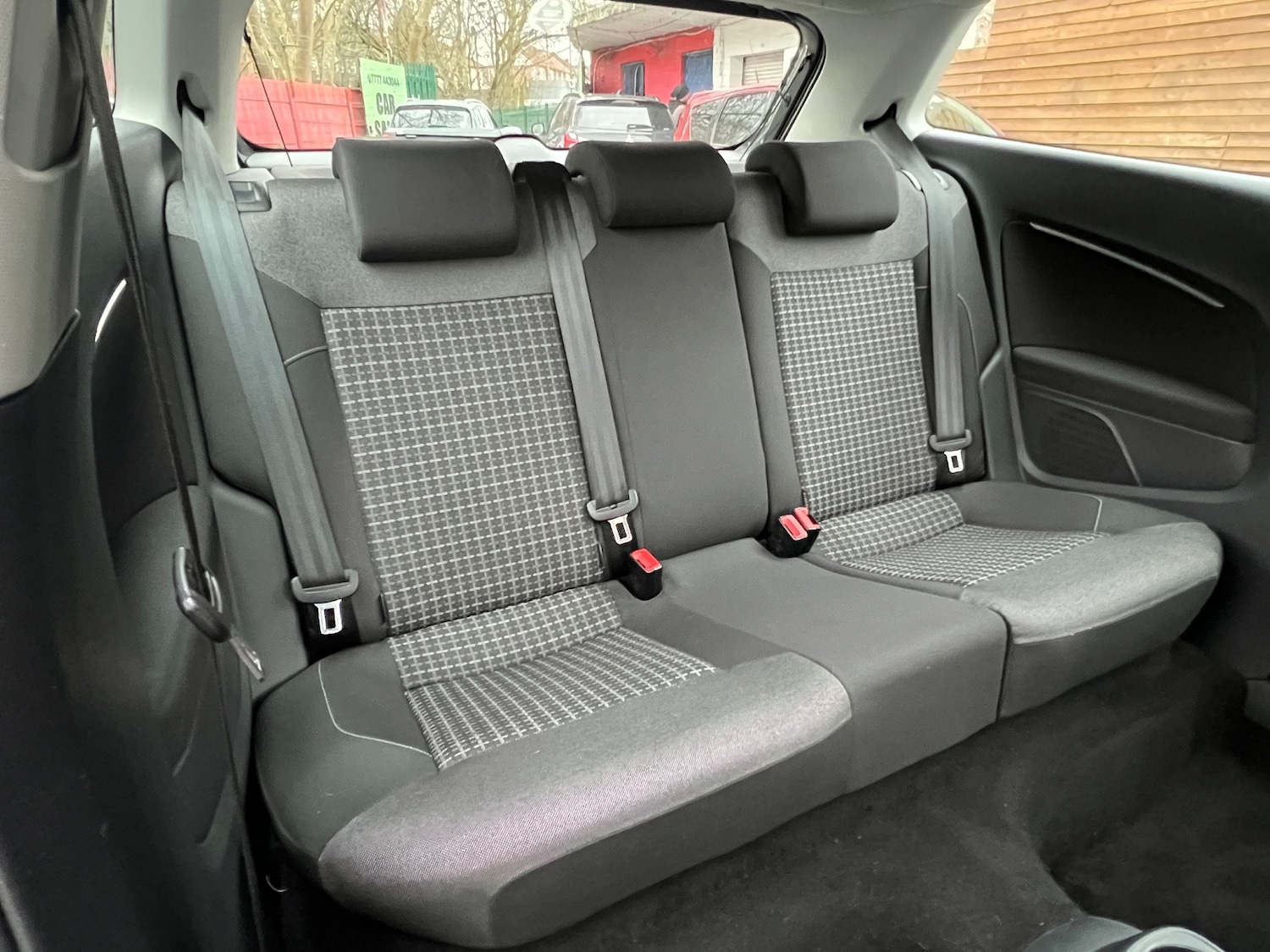 Used Volkswagen Polo 2014 for sale - 77520097: Photo 11