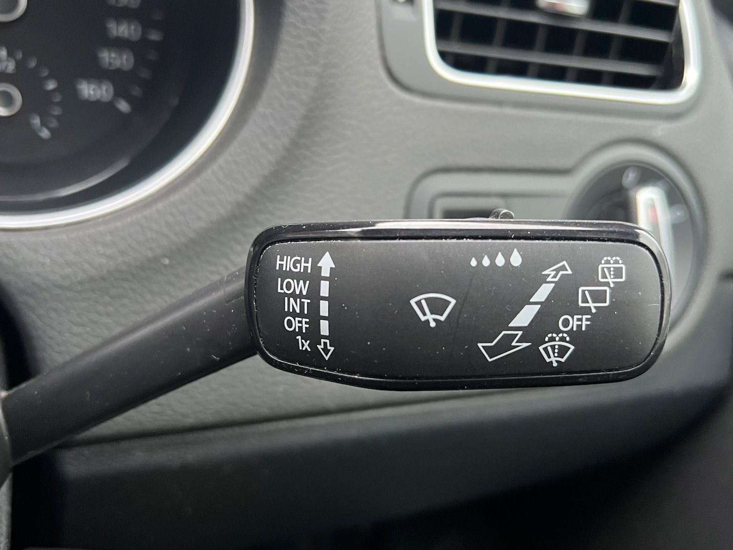 Used Volkswagen Polo 2014 for sale - 77520097: Photo 36