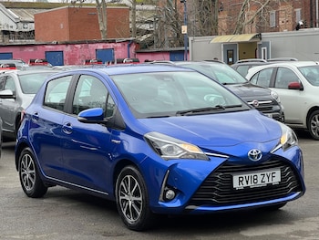 Used Toyota Yaris 2018 for sale - 77641794: Photo