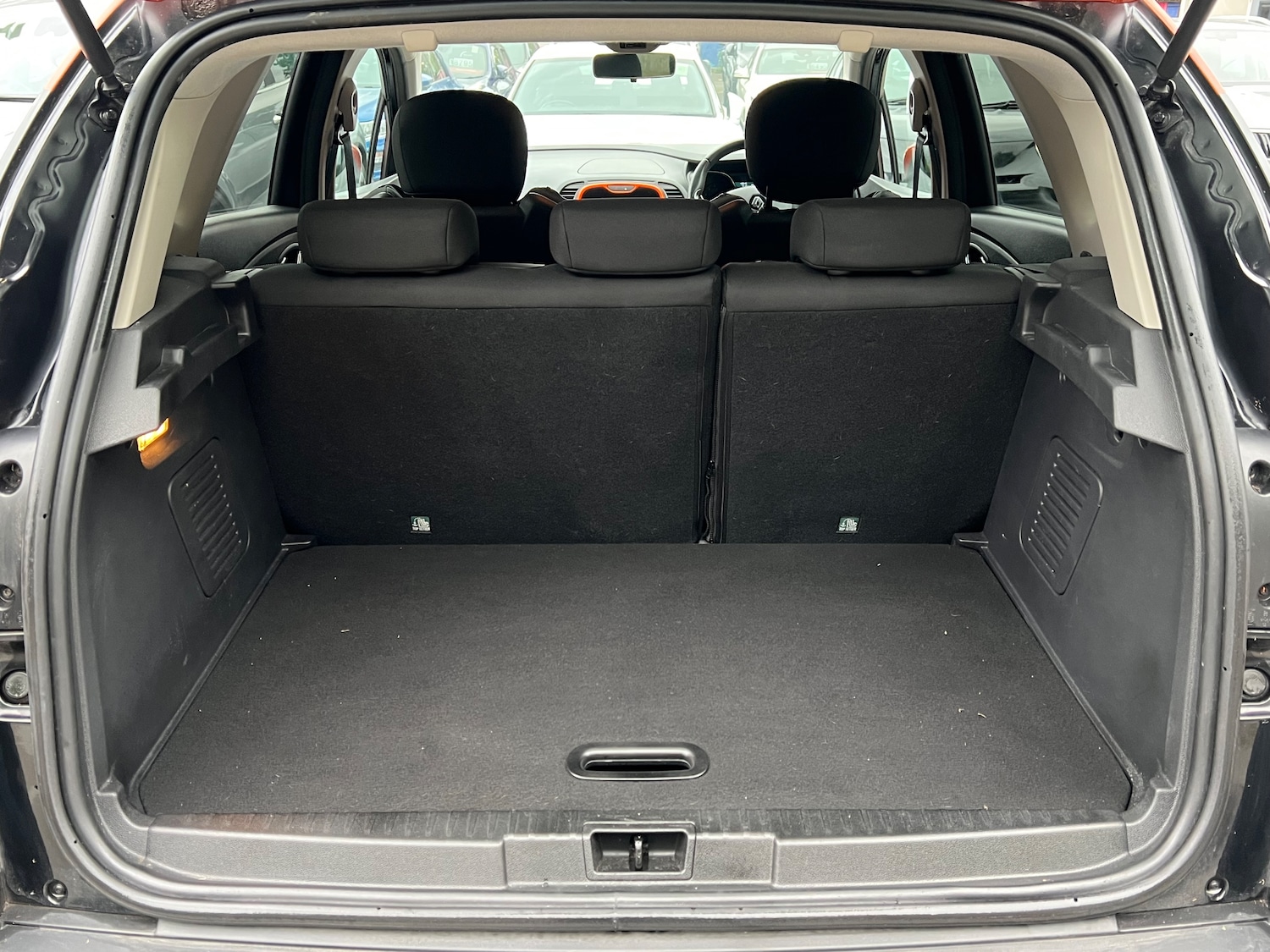 Used Renault Captur 2017 for sale - 76273653: Photo 12