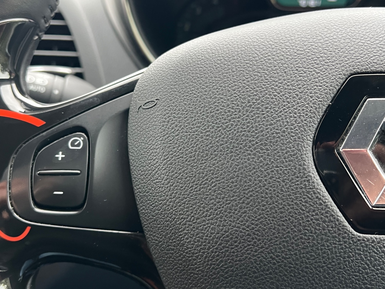 Used Renault Captur 2017 for sale - 76273653: Photo 20