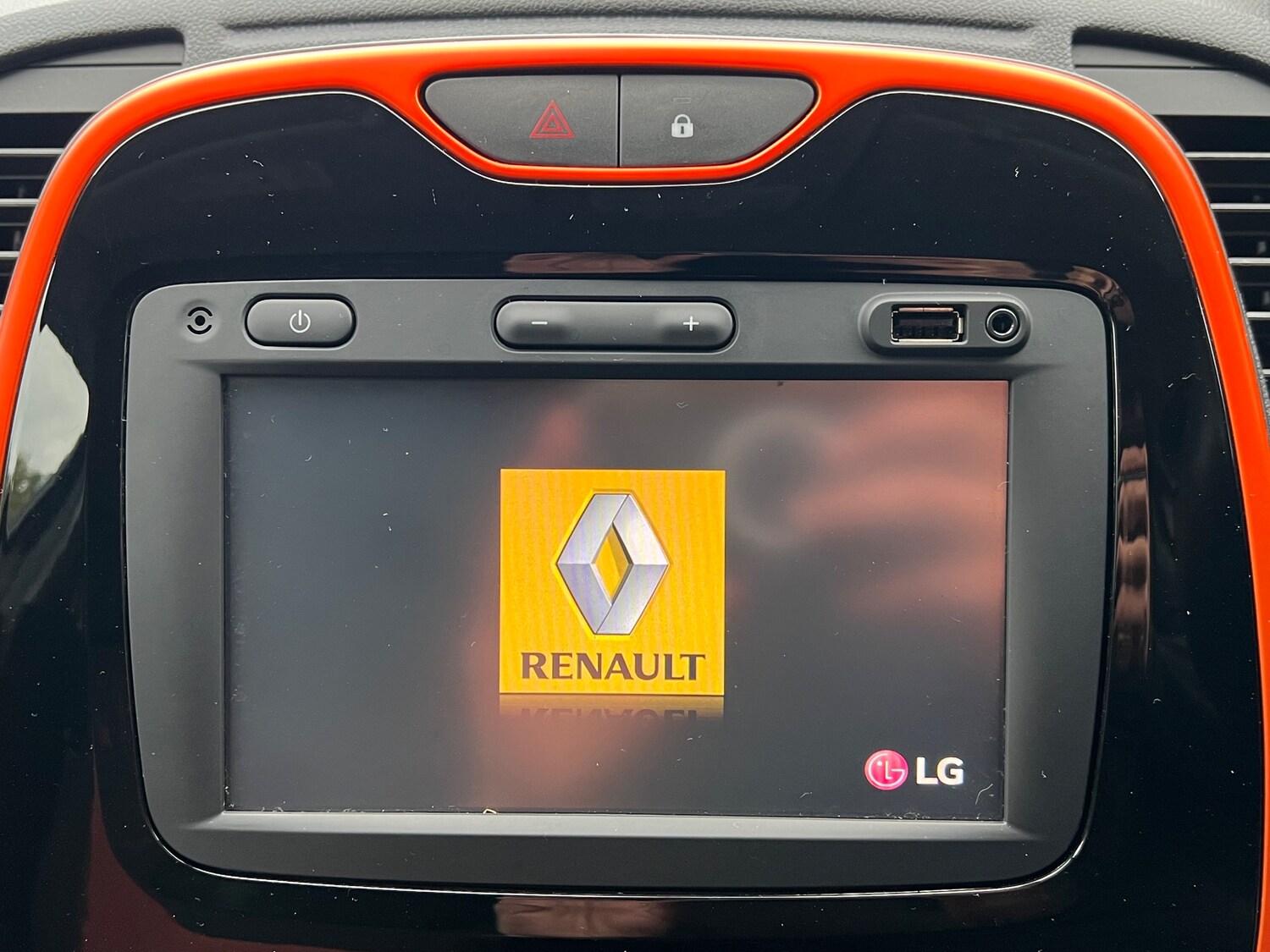 Used Renault Captur 2017 for sale - 76273653: Photo 27