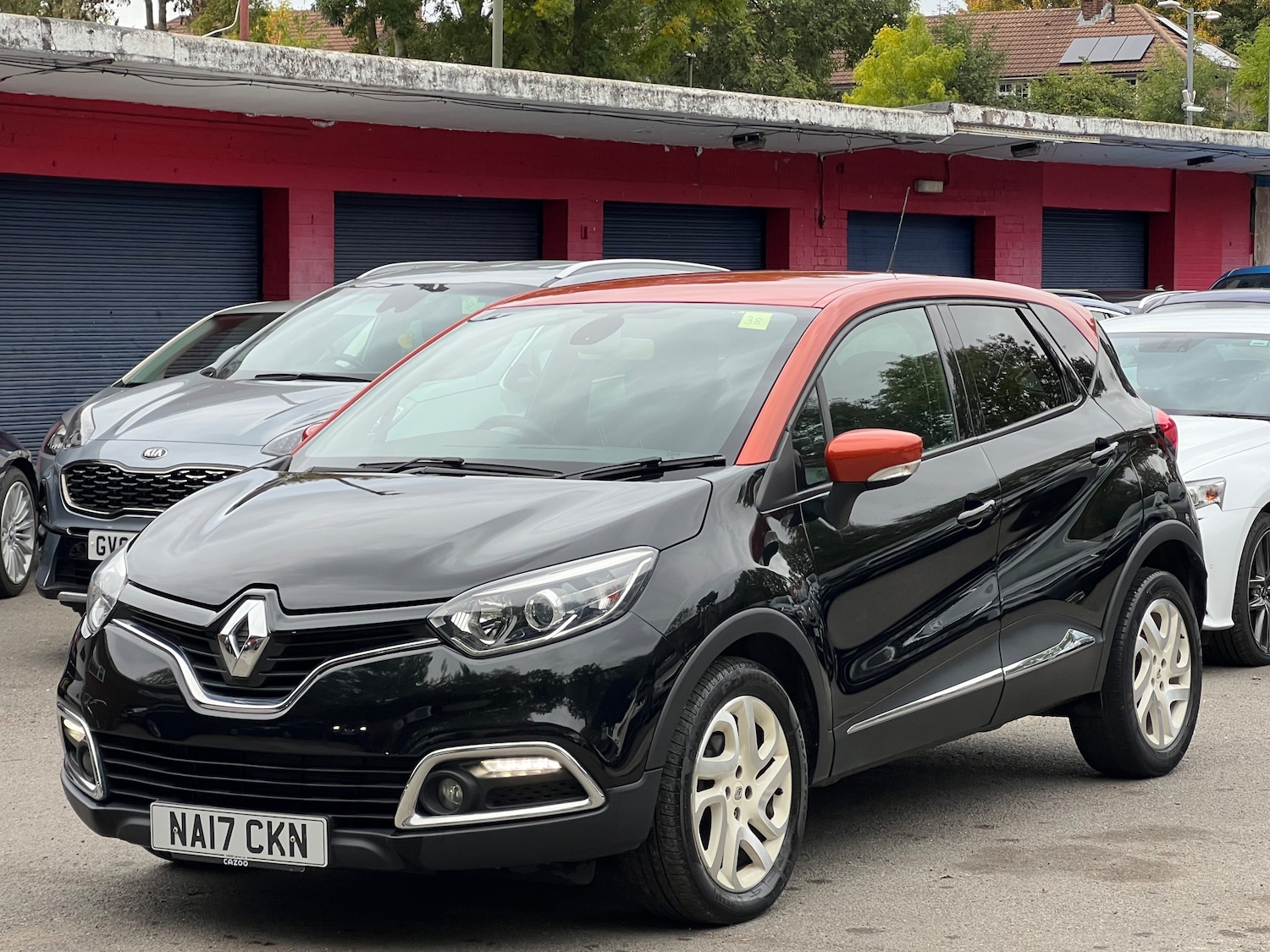 Used Renault Captur 2017 for sale - 76273653: Photo 3