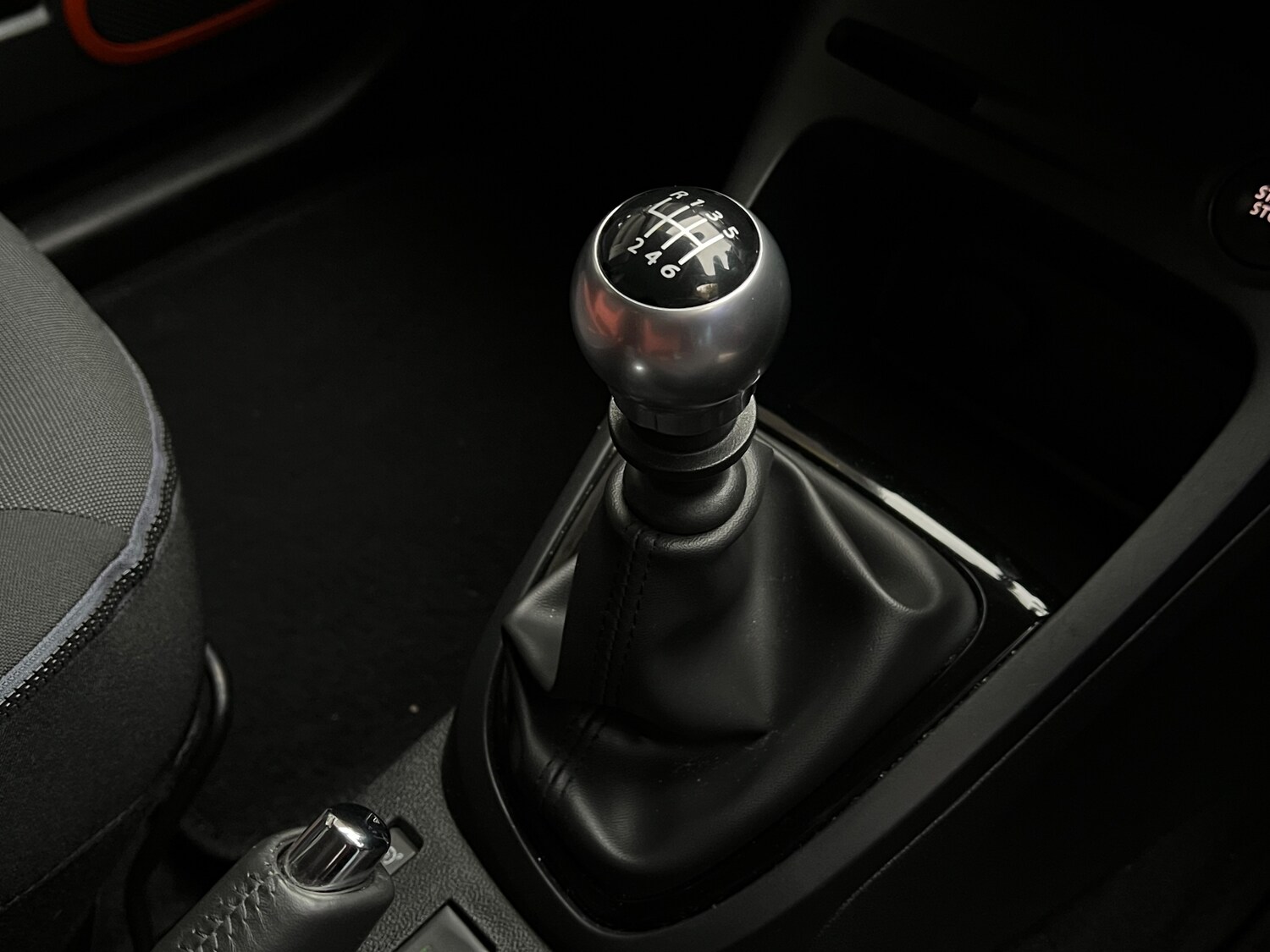 Used Renault Captur 2017 for sale - 76273653: Photo 32