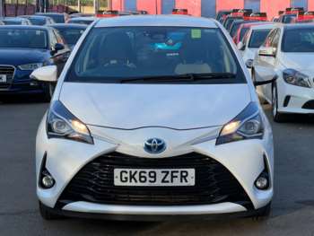 Used Toyota Yaris 2019 for sale - 73969011: Photo
