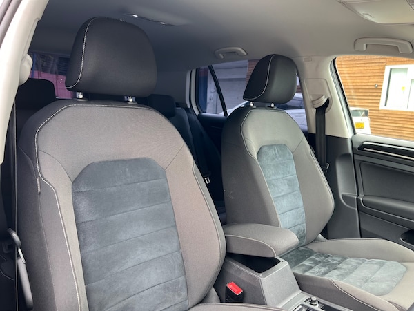 Used Volkswagen Golf 2014 for sale - 74858622: Photo 10