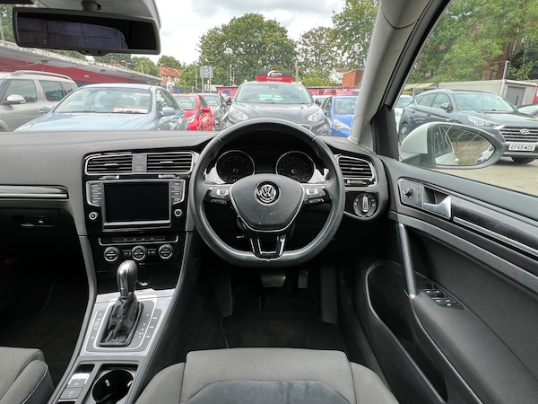 Used Volkswagen Golf 2014 for sale - 74858622: Photo 18