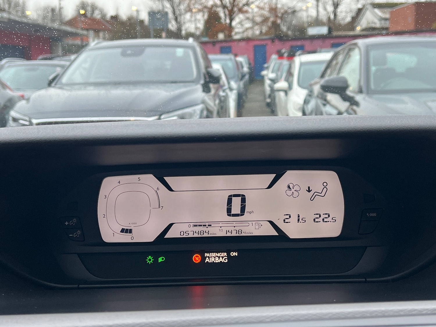 Used Citroen C4 Picasso 2016 for sale - 76883959: Photo 22