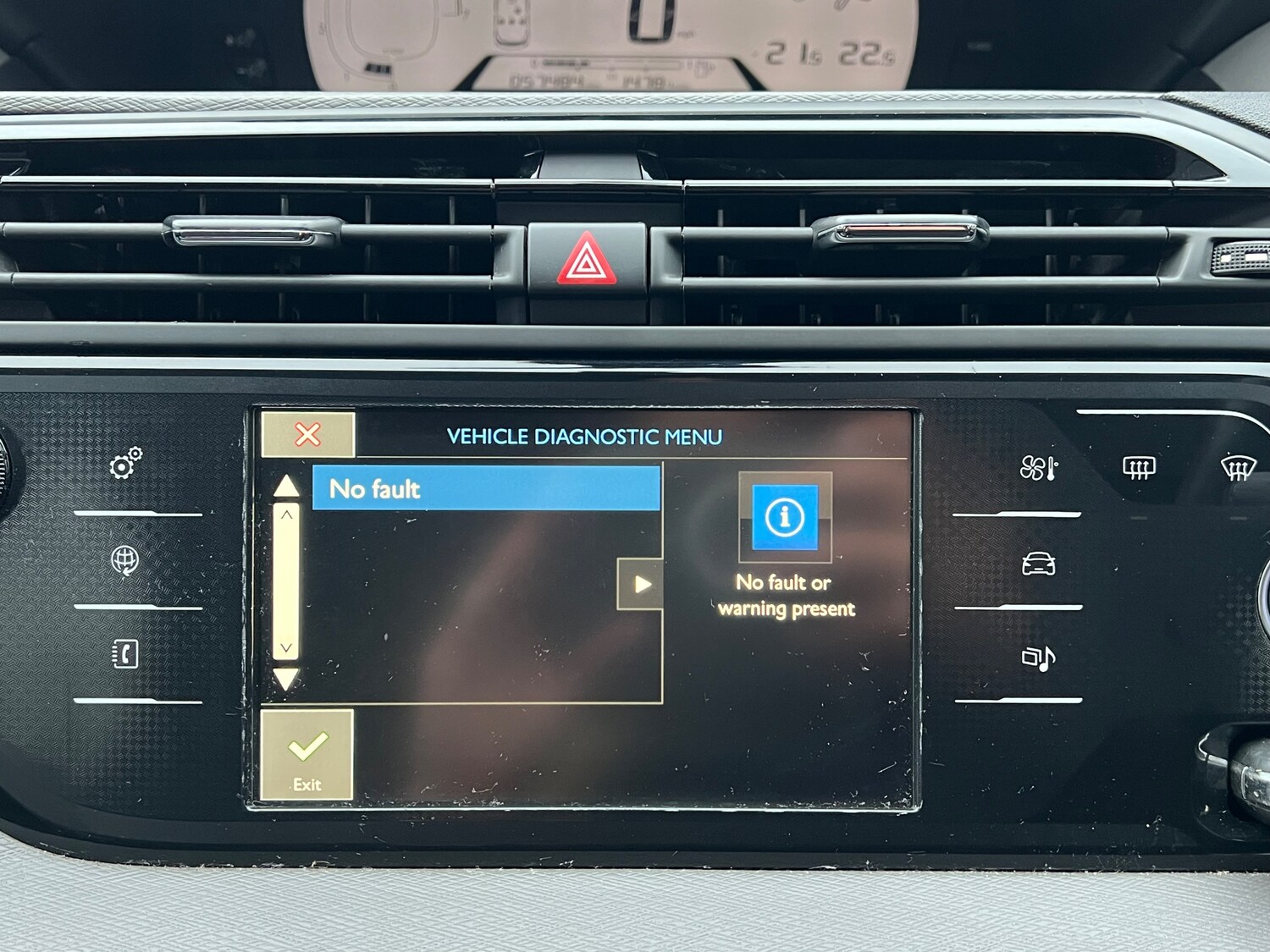 Used Citroen C4 Picasso 2016 for sale - 76883959: Photo 26