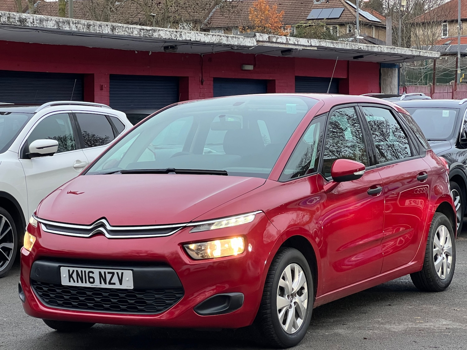Used Citroen C4 Picasso 2016 for sale - 76883959: Photo 3